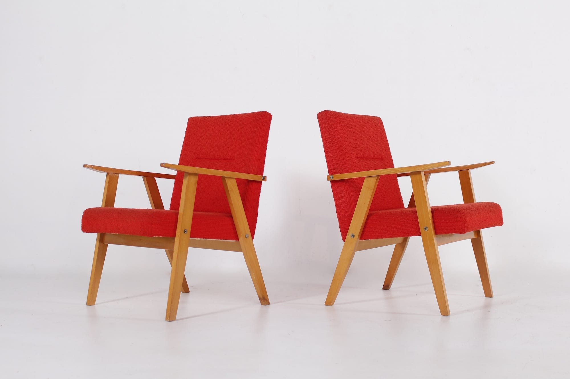fauteuils vintage hg pieds compas corail bouclettes 3