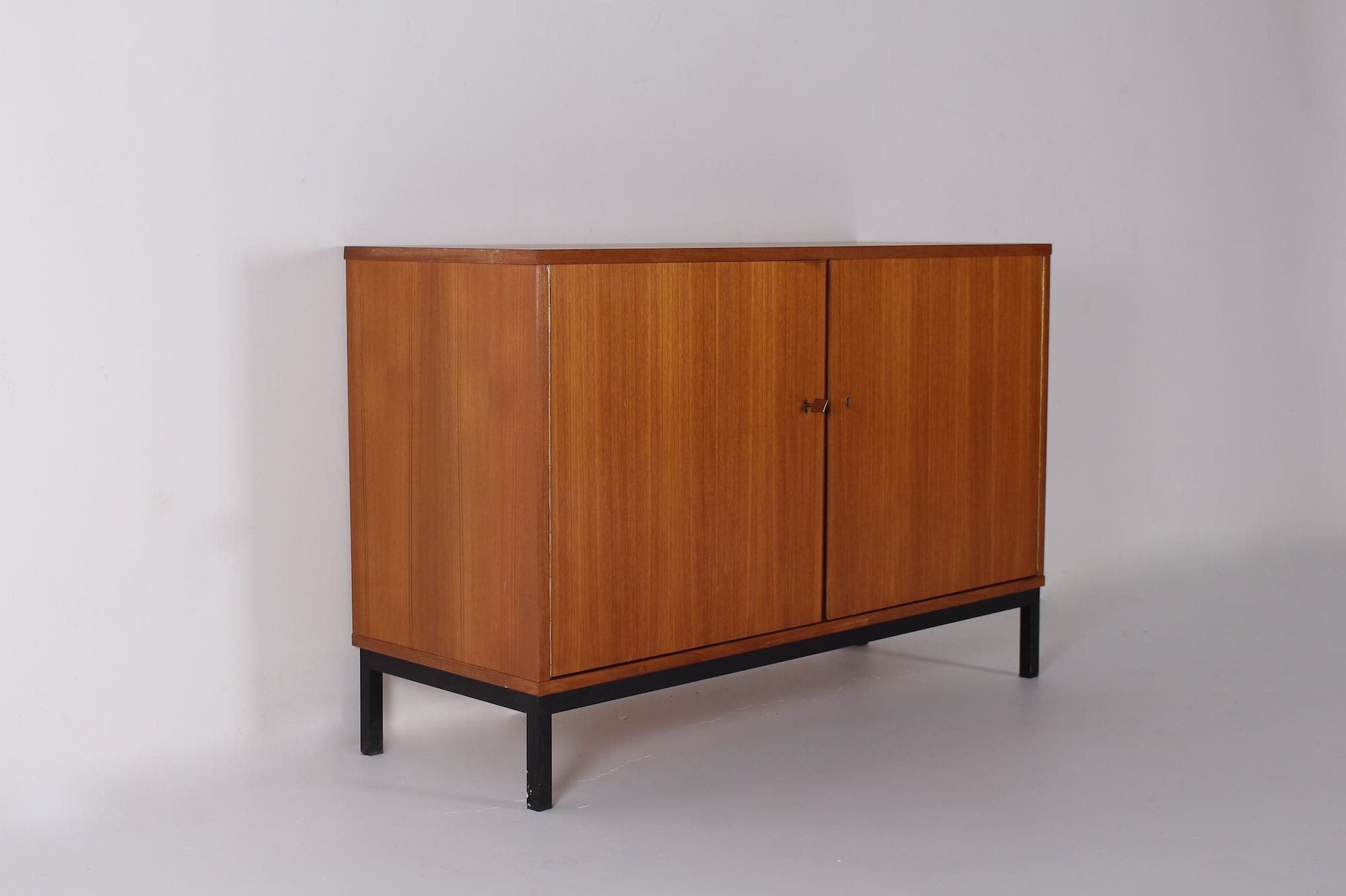 Minimalistisch buffet - Afbeelding 5