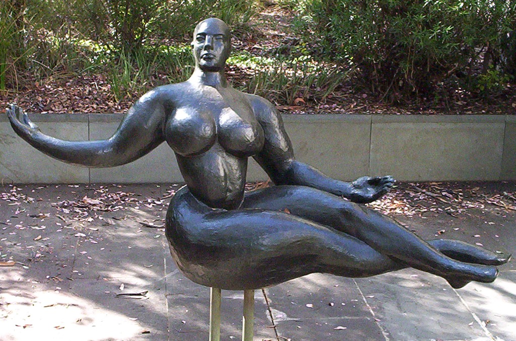 Sculpture Floating Figure de Gaston Lachaise ayant inspiré La Chaise de Charles et Ray Eames