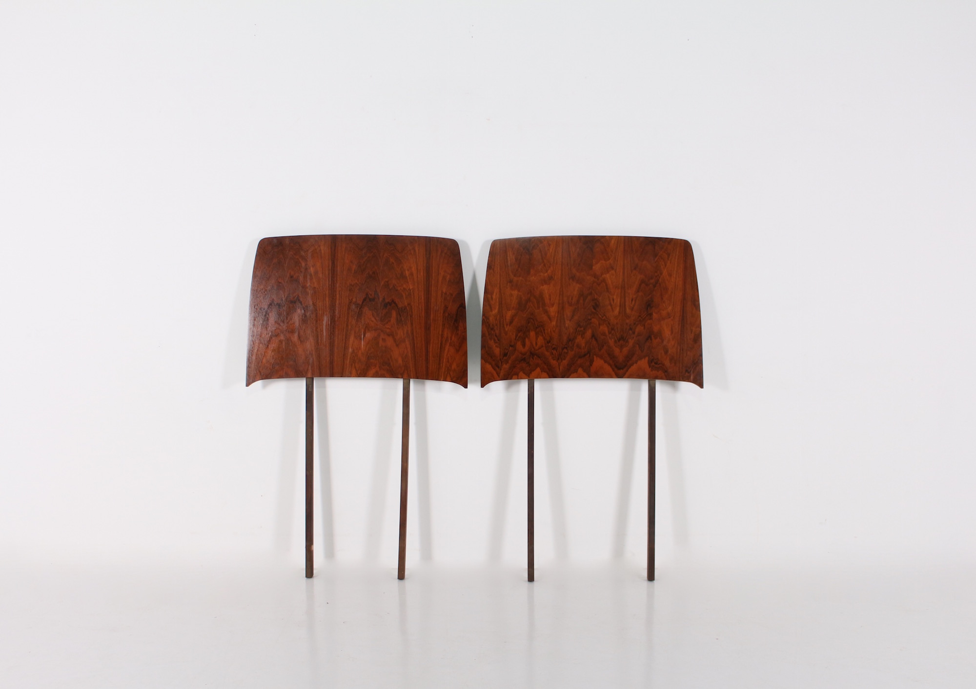 Tafel met verlengstukken in rozenhout, Alfred Hendrickx. - Afbeelding 11