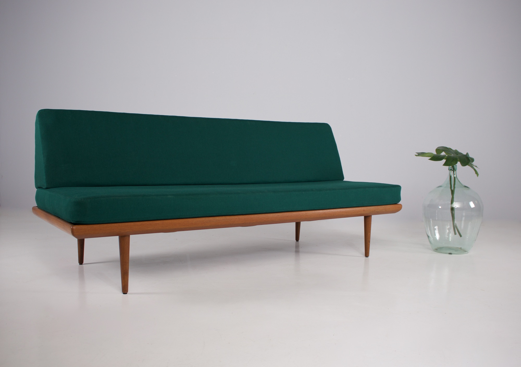 Daybed Sofa Peter Hvidt & Orla Mølgaard-Nielsen. - Galerie Vintage