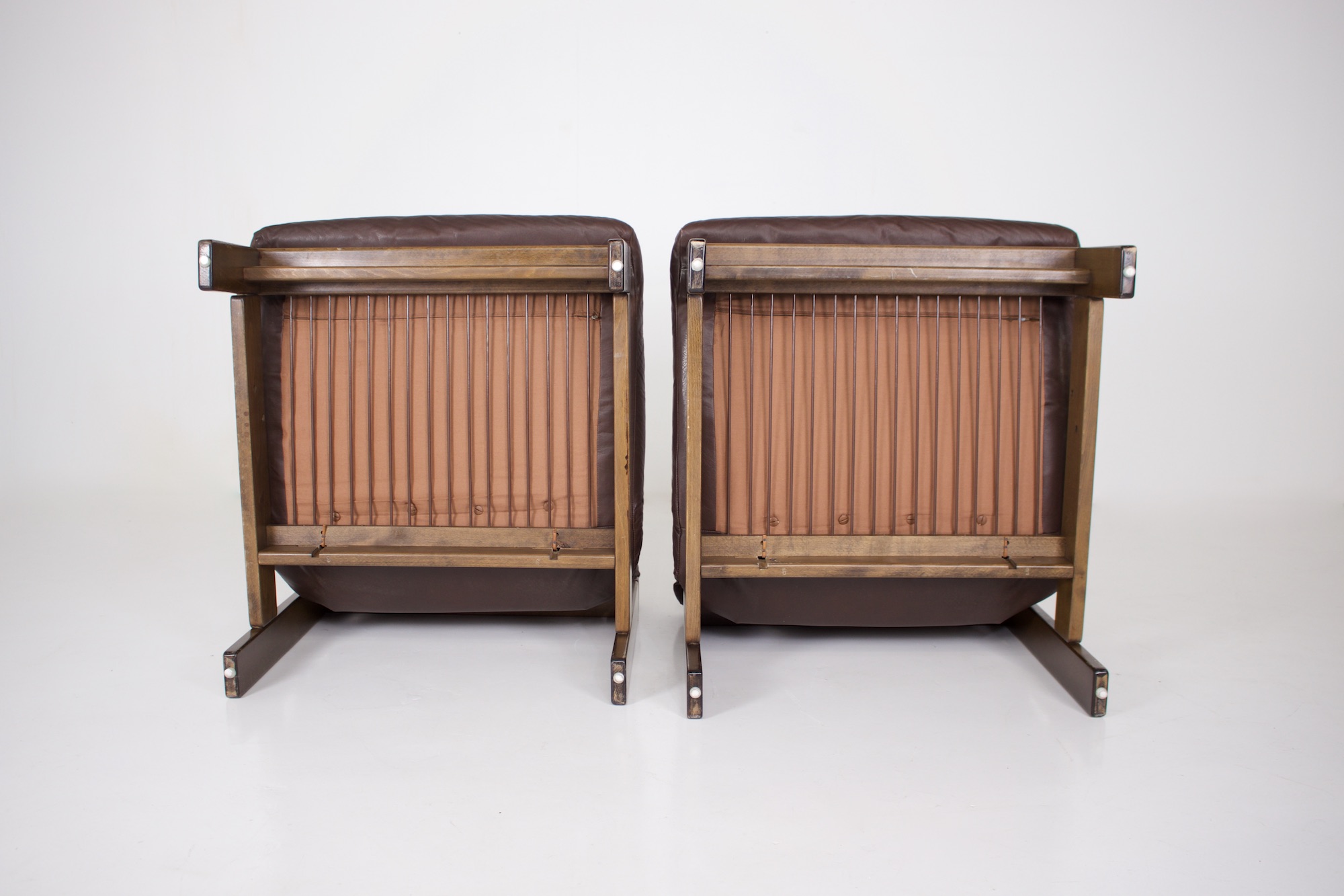 Ledersitze im Stil von Carl Straub 1970 (3). – Bild 8