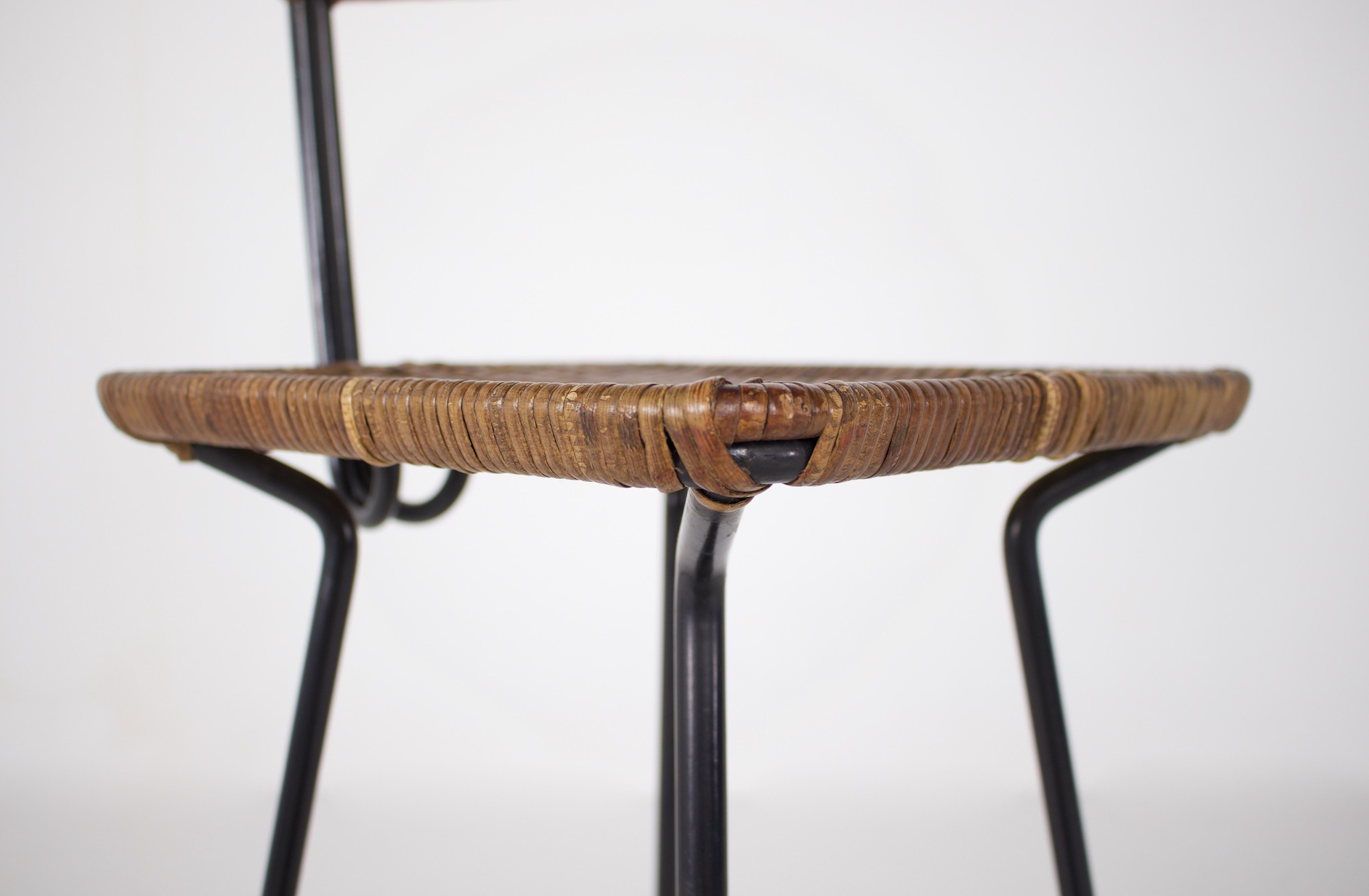 Paar modernistische rotan krukken Erwin Behr - Afbeelding 7