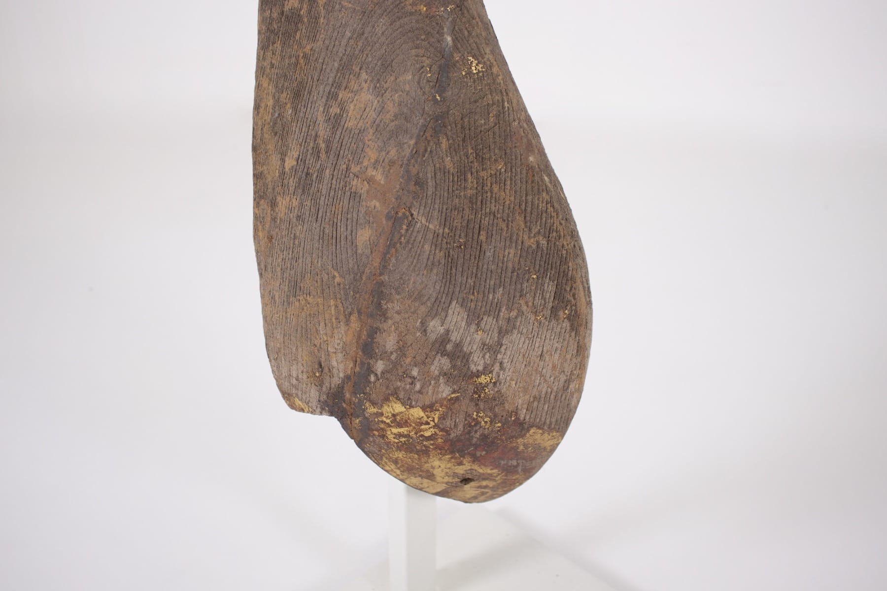 Détail d'un pied de chofa antique