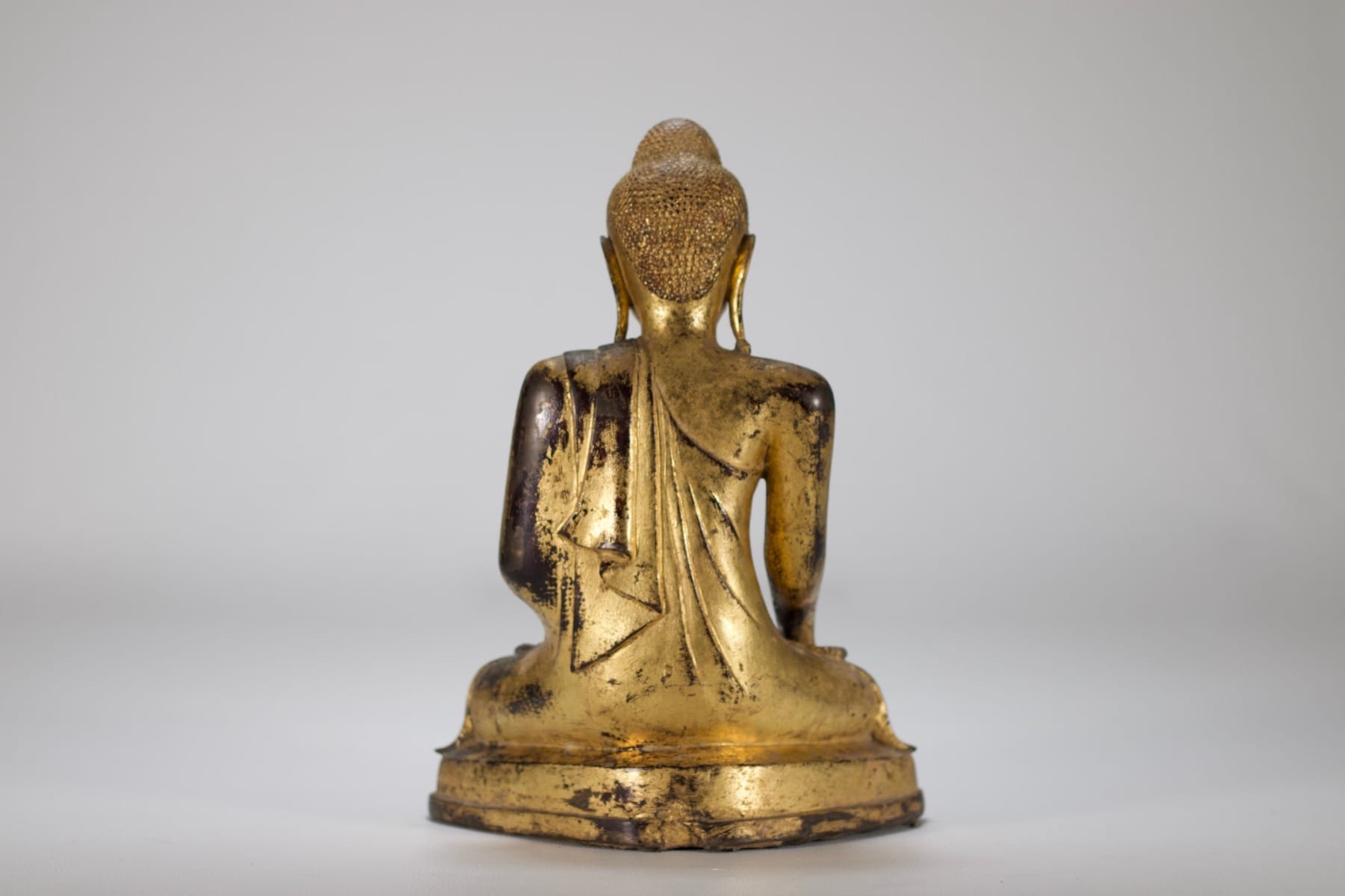 Buddha birmano in bronzo dorato, Mandalay. - immagine 6
