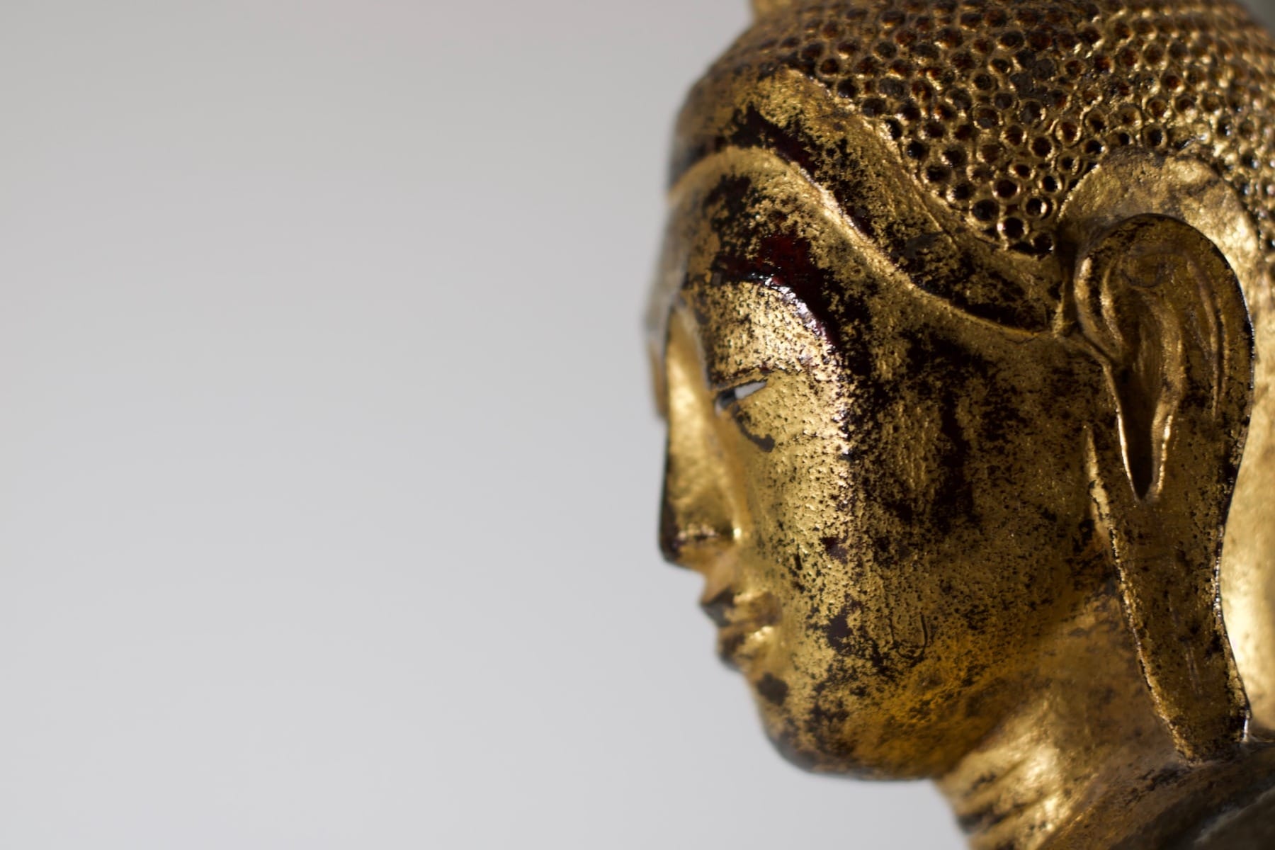 Le regard du Bouddha ancien