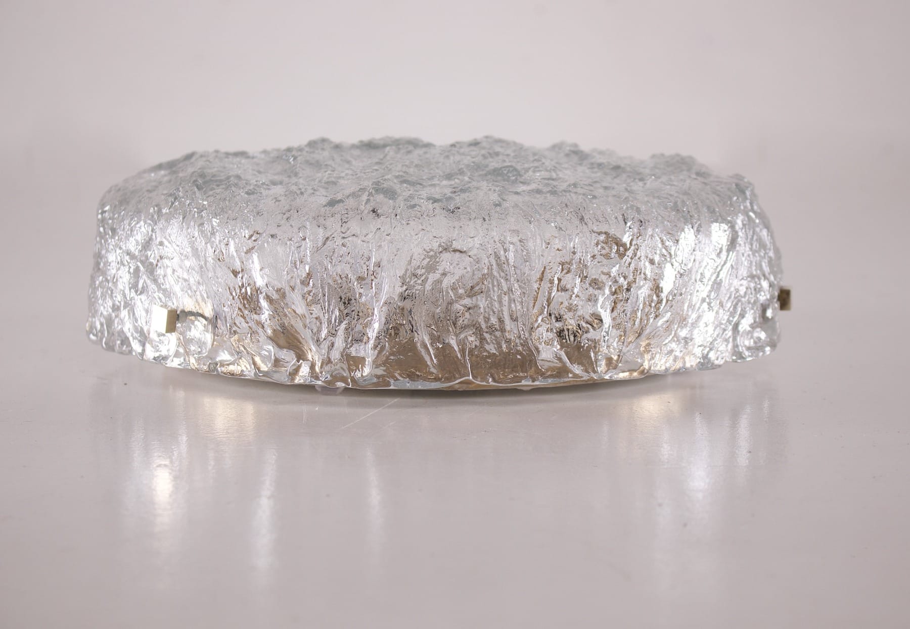 Plafonnier vintage Kalmar sur le dos