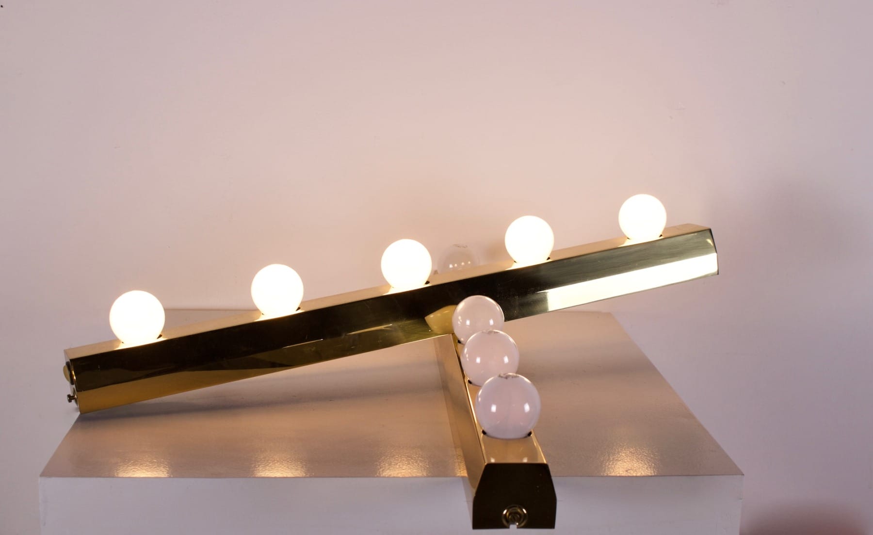 Appliques de loge "Vanity lamp" en laiton. – Image 2