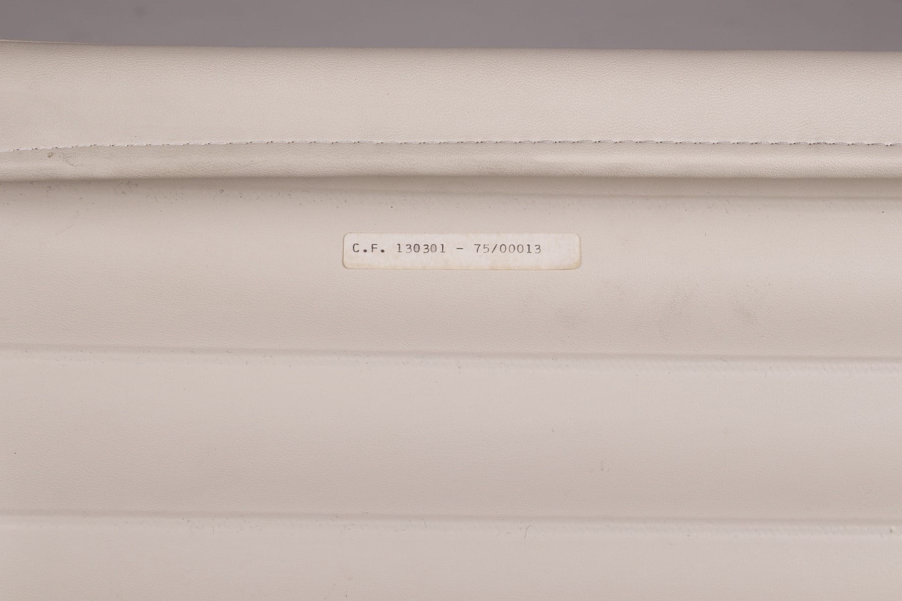 Ottoman Repose Pieds Eames Herman Miller Vitra