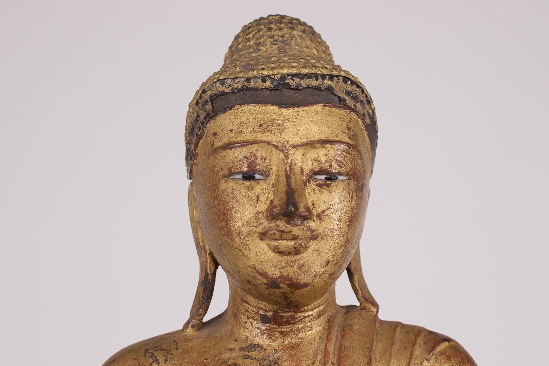 Statue-Bouddha-Ancien-Bronze-Mandalay-Claude-De-Marteau