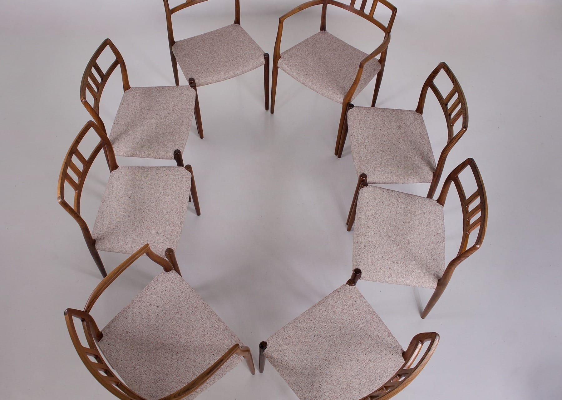 les assises des chaises en palissandre Niels Otto Møller