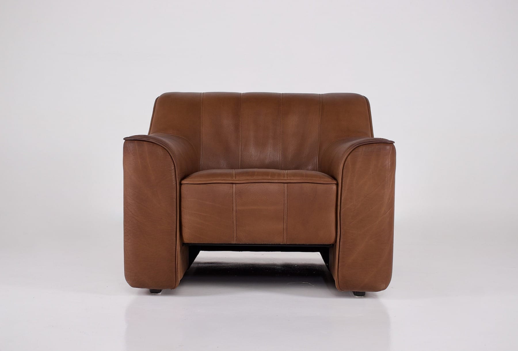 Fauteuil de Sede DS 44 Buffalo Neck Leather de face