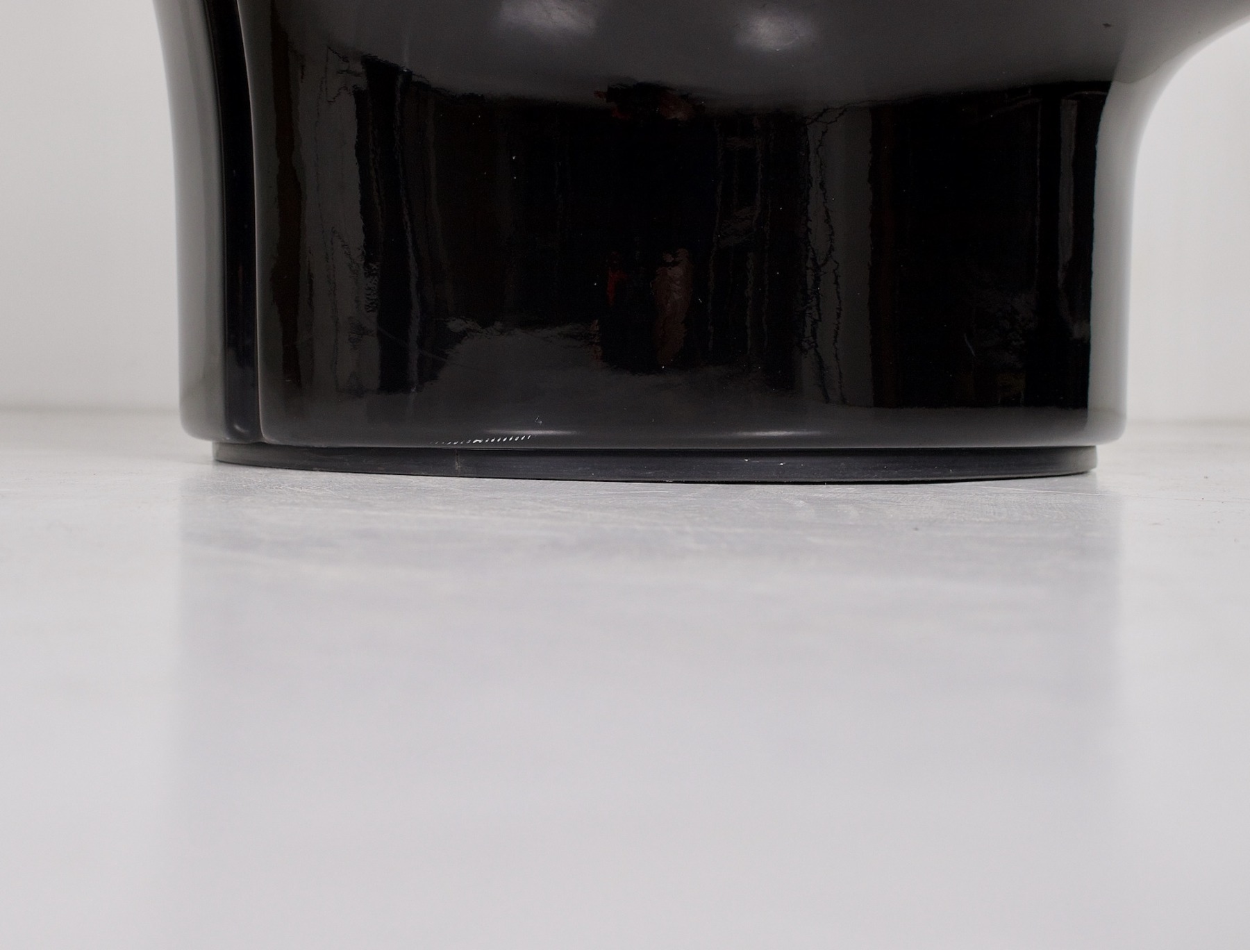 La base du fauteuil Elda