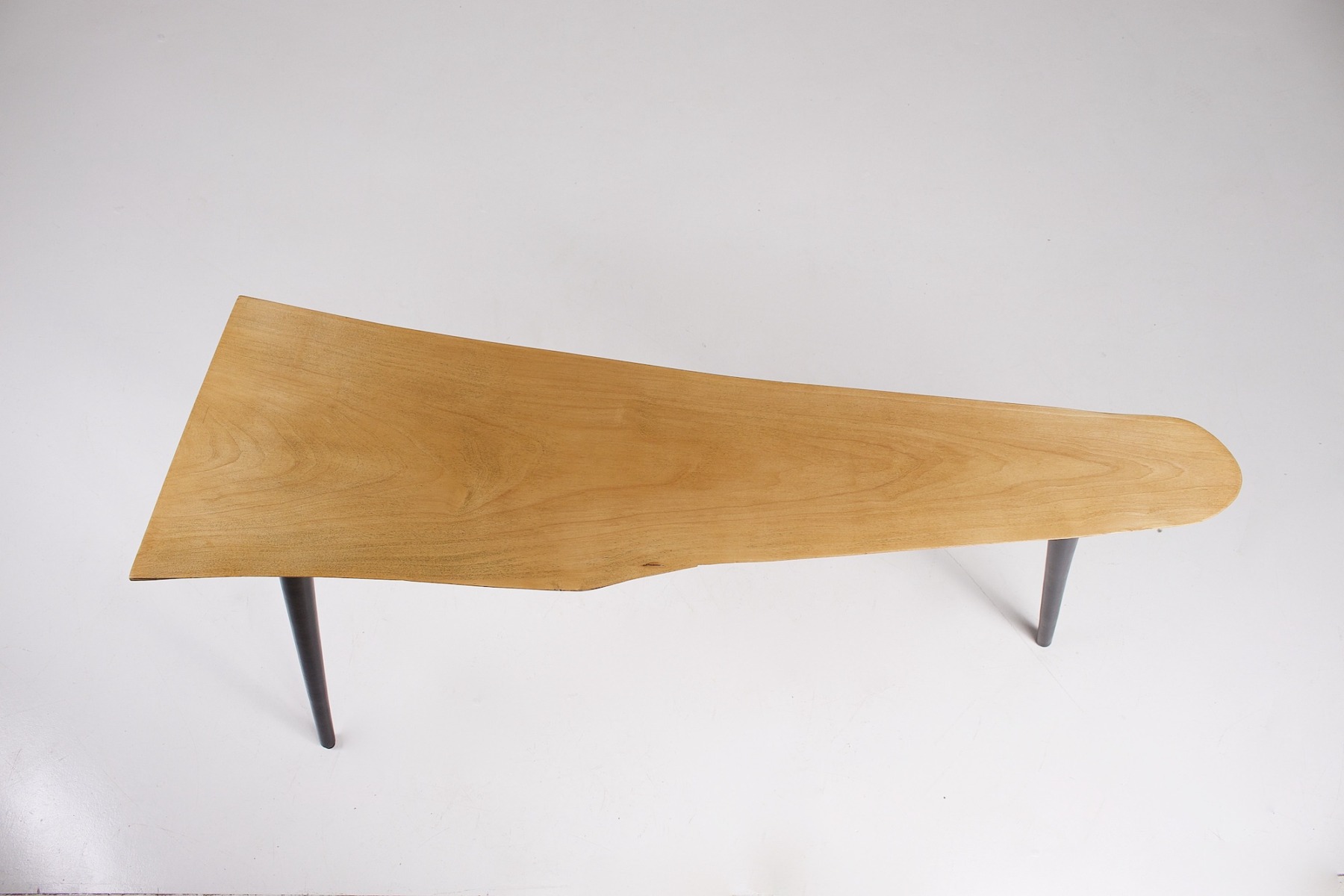 Le petit banc, table basse Wabi Sabi vu d'en haut